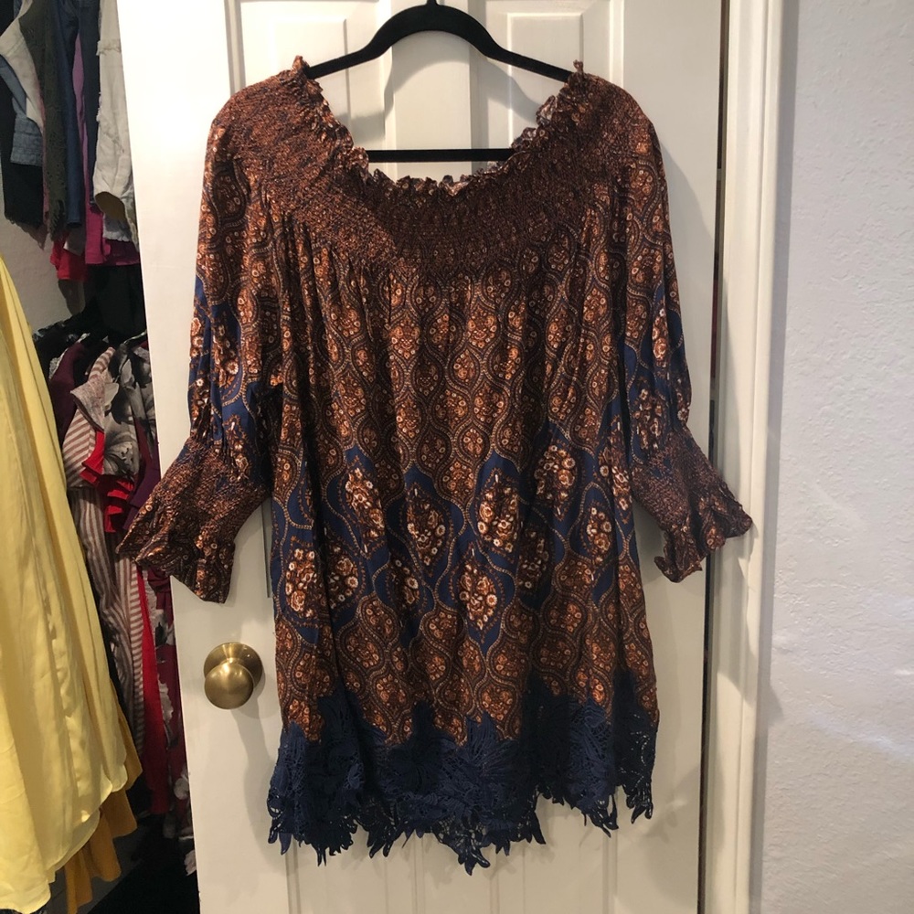 Off the shoulder lace dress!
